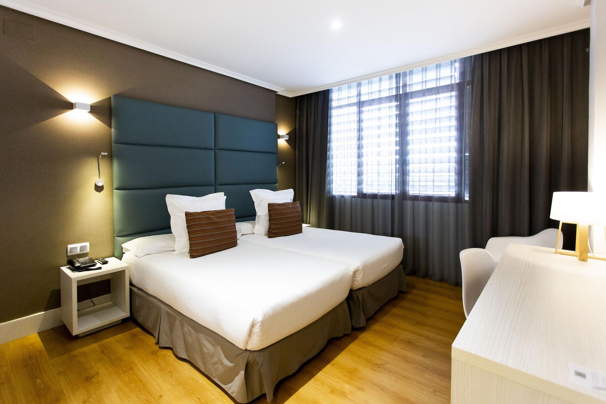 Hotel Pax غواذالاخارا المظهر الخارجي الصورة